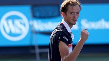 MASON, OHIO - AUGUST 18: Daniil Medvedev of Russia celebrates match point against David Goffin of Belgium during the Men's Final of the Western and Southern Open at Lindner Family Tennis Center on August 18, 2019 in Mason, Ohio. Rob Carr/Getty Images/AFP
== FOR NEWSPAPERS, INTERNET, TELCOS & TELEVISION USE ONLY ==