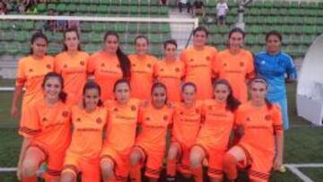 Las jugadoras de AR10 Soccer Talent acudirán a la Disney Cup.