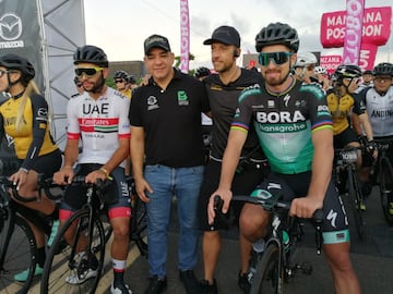 El calor de Barranquilla, el río Magdalena, el mar Caribe y 1500 aficionados rodaron junto a Peter Sagan en el gran fondo que pone fin a su visita a Colombia.