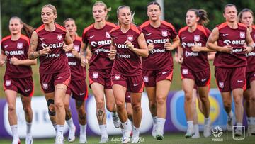 La selección polaca durante un entrenamiento.