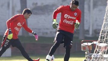 La curiosa respuesta de Miguel Pinto para defender a Toselli