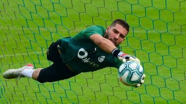 Luca Zidane entrenando.