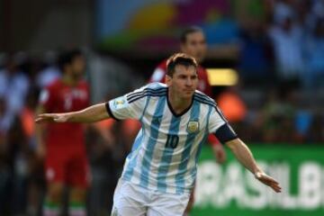 Lionel Messi celebrando el gol 1-0