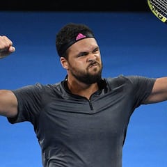 Tsonga vence a Simon y pasa a cuartos donde le espera Chardy