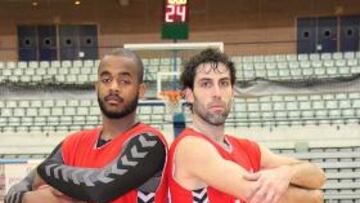 <b>RETADORES. </b>Lewis y Berni, dispuestos a plantarle cara al líder.