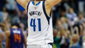 Dirk Nowitzki.