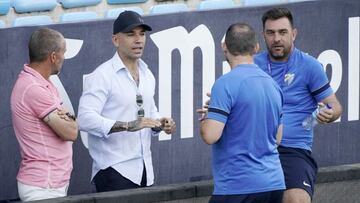 Manolo Gaspar, con Pablo Guede en La Rosaleda.