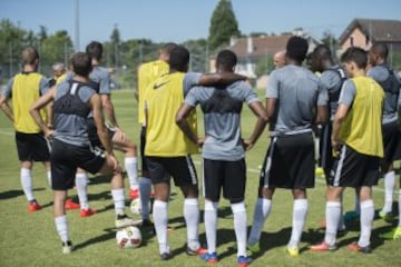 Falcao se divierte en el entreno previo a enfrentar Zenit