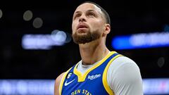 DENVER, CO - APRIL 2: Stephen Curry #30 of the Golden State Warriors looks on in a game against the Denver Nuggets at Ball Arena on April 2, 2023 in Denver, Colorado. NOTE TO USER: User expressly acknowledges and agrees that, by downloading and or using this photograph, User is consenting to the terms and conditions of the Getty Images License Agreement.   Dustin Bradford/Getty Images/AFP (Photo by Dustin Bradford / GETTY IMAGES NORTH AMERICA / Getty Images via AFP)