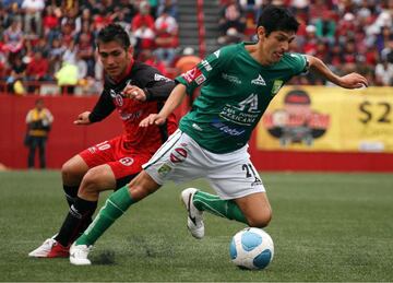 Con un andar en equipos como el León, el paraguayo Caniza también llegó a ser llamado por Martino para representar a su país.