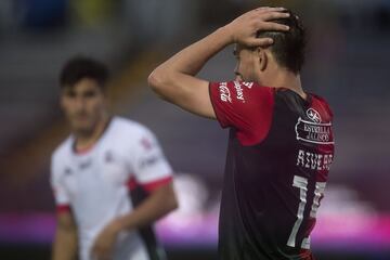 Los números de los rojinegros del Atlas nuevamente son alarmantes. Después de cuatro jornadas en el Apertura 2018, continúan sin ver el triunfo. Sin embargo, lograron su segundo punto del torneo al empatar sin goles en casa de Lobos BUAP.