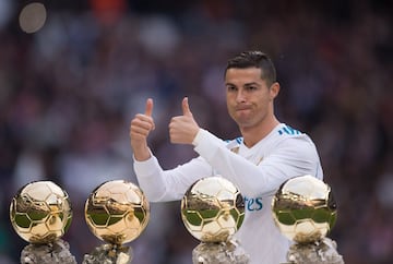 Cristiano Ronaldo ofreció su quinto Balón de Oro a la afición