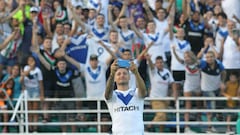 "Dije que iba a volver si Vélez me necesitaba... y acá estoy"