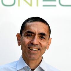 El creador de la vacuna de Pfizer fija la vuelta a la "vida normal"