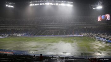 La cancha de Rayados de Monterrey finalizó severamente afectada previo a un encuentro de Copa MX entre la Pandilla y el Zacatepec en 2018