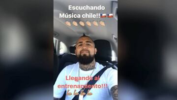 Arturo Vidal y su 'viaje musical' al ritmo de Augusto Schuster