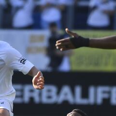 Gerardo Martino talks about Chicharito Hernández situation with Mexico national team