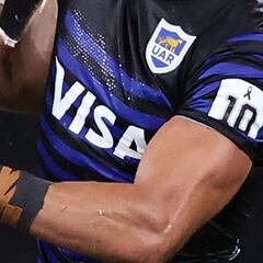 Los Pumas homenajearon a Maradona con un parche