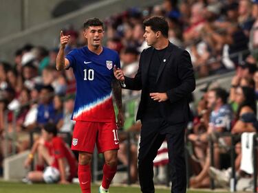 Alejandro Zendejas ya aterrizó en Guadalajara para enfrentar a México
