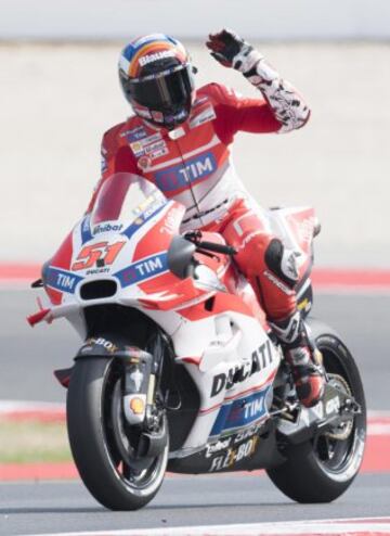 El piloto italiano Michele Pirro acaba quinto en la parrilla de salida.