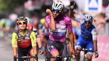 Gaviria celebra su tercer triunfo al sprint en el Giro de Italia
