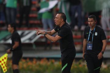 Millonarios volvió a vencer a Nacional en el Atanasio Girardot luego de 10 años. Victoria 1-3 en el cierre del todos contra todos para ser cabeza de serie de cuadrangulares junto al Verdolaga.