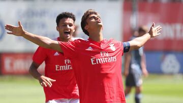 El extremo portugu&eacute;s del Benfica, Jota, durante un partido.