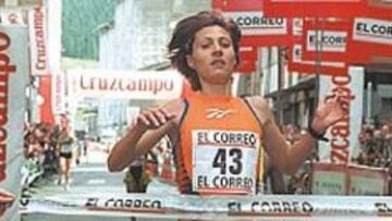 <b>OTROS TIEMPOS. </b>Piedra entra victoriosa en una prueba de Vizcaya.