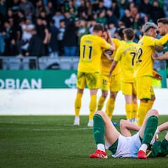 El Racing de Ferrol, dos partidos para evitar su peor temporada como local