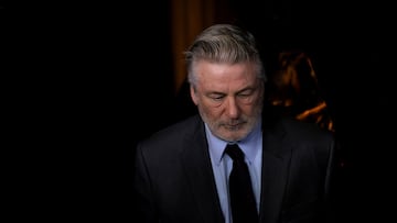 Un fiscal de Santa Fe ha retirado el cargo de uso de armas al actor Alec Baldwin por la muerte de Halyna Hutchins en el set de ‘Rust’.