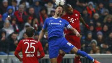 Arturo Vidal jugó todo el partido en Bayern Munich.