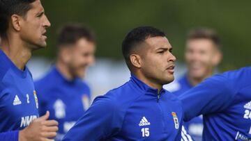 06/05/21
 ENTRENAMIENTO REAL OVIEDO
 NAHUEL CON GRIPPO
 
  