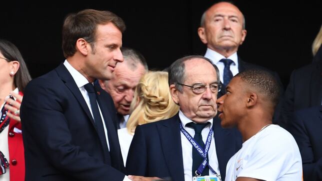 Mbappé, a Macron: “Mi fichaje se anuncia esta tarde”