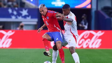 El polémico árbitro designado para el Clásico entre Chile y Perú: fue cuestionado en Copa América