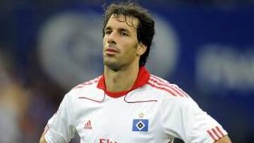 Van Nistelrooy, titular ante el Schalke 04 de Raúl y Jurado