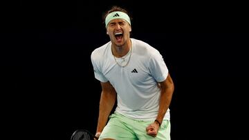 Tennis - Australian Open - Melbourne Park, Melbourne, Australia - January 25, 2024 Germany's Alexander Zverev celebrates after winning his quarter final match against Spain's Carlos Alcaraz REUTERS/Issei Kato TPX IMAGES OF THE DAY