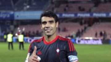 Augusto Fernández durante un partido con el Celta.