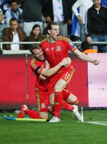 Partidazo de Bale con Gales
