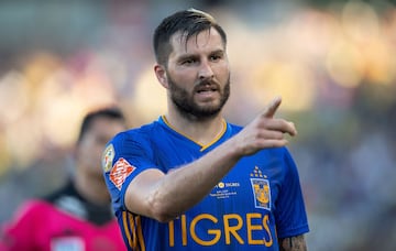 Al francés no se le acaba el gas y continúa siendo clave en momentos importantes para los Tigres, no por nada ganó recientemente el Balón de Oro al Mejor Delantero. A pesar de sus 33 años es de los delanteros más temidos de la Liga MX y va por otro título local.