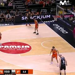 El Madrid ha puesto sus ojos en él y no es casualidad: ¡triplazo ganador a 9 metros!