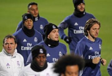 James Rodríguez entrena al lado de sus compañeros del Real Madrid en Yokohama, Japón, pensando en el Mundial de Clubes y el América de México, su primer rival.