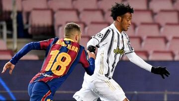 Cuadrado da asistencia en goleada de Juventus al Barcelona