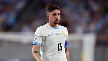 EAST RUTHERFORD, NEW JERSEY - JUNE 27: Federico Valverde of Uruguay looks on during the CONMEBOL Copa America 2024 Group C match between Uruguay and Bolivia at MetLife Stadium on June 27, 2024 in East Rutherford, New Jersey.   Mike Stobe/Getty Images/AFP (Photo by Mike Stobe / GETTY IMAGES NORTH AMERICA / Getty Images via AFP)