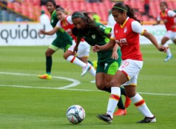 El fútbol femenino debuta en El Campín con triunfo de Santa Fe