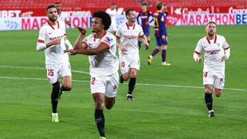 Jules Koundé, celebrado un gol.