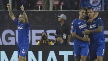 Cruz Azul fue paciente en la final y, gracias a un penal avalado por el VAR, Yotún pudo abrir el marcador desde los 11 pasos. Jonathan Rodríguez confirmó la superioridad.