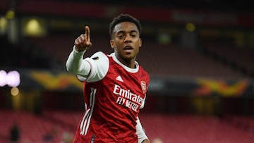 LONDON, ENGLAND - OCTOBER 29: Joe Willock of Arsenal celebrates after scoring his team's second goal during the UEFA Europa League Group B stage match between Arsenal FC and Dundalk FC at Emirates Stadium on October 29, 2020 in London, England. Sport