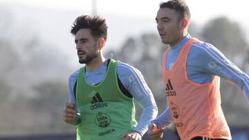 David Costas y Iago Aspas, durante el entrenamiento de ayer. 