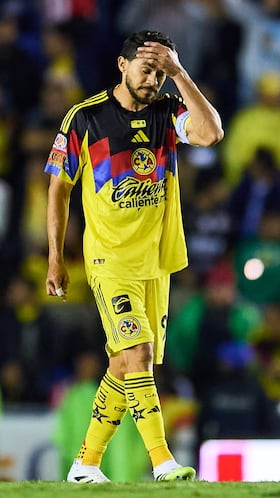 Henry Martin of America during the 8th round match between America and Guadalajara as part of the Liga BBVA MX, Torneo Apertura 2025 at Ciudad de los Deportes Stadium, on September 13, 2025 in Mexico City, Mexico.