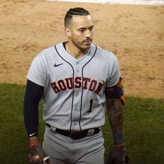 Carlos Correa se queja de los abucheos de los aficionados de los Yankees